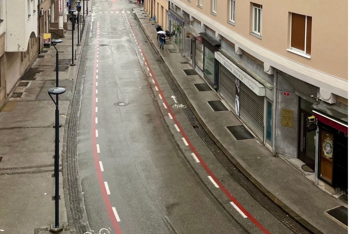 Celje zaostruje ukrepe proti prehitri vožnji na Ljubljanski cesti