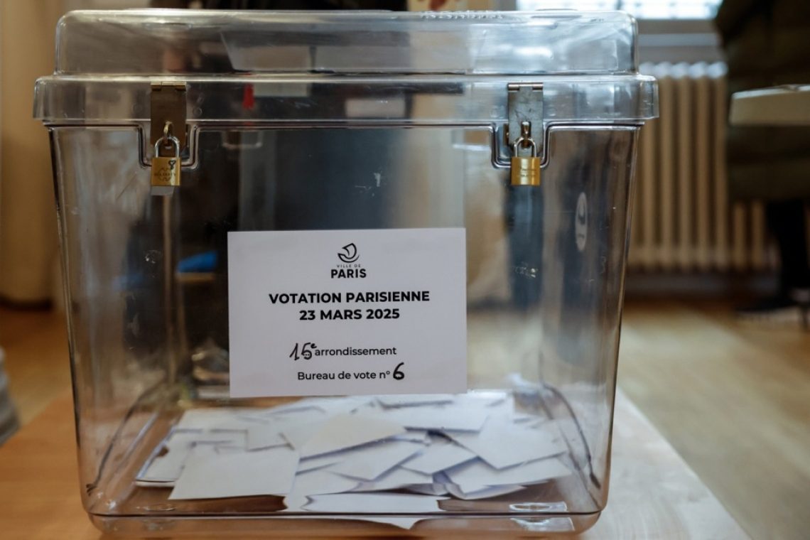 Parižani na referendumu podprli ozelenitev mestnih ulic