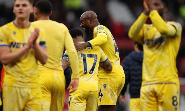 Palace suvereno v polfinale FA pokala