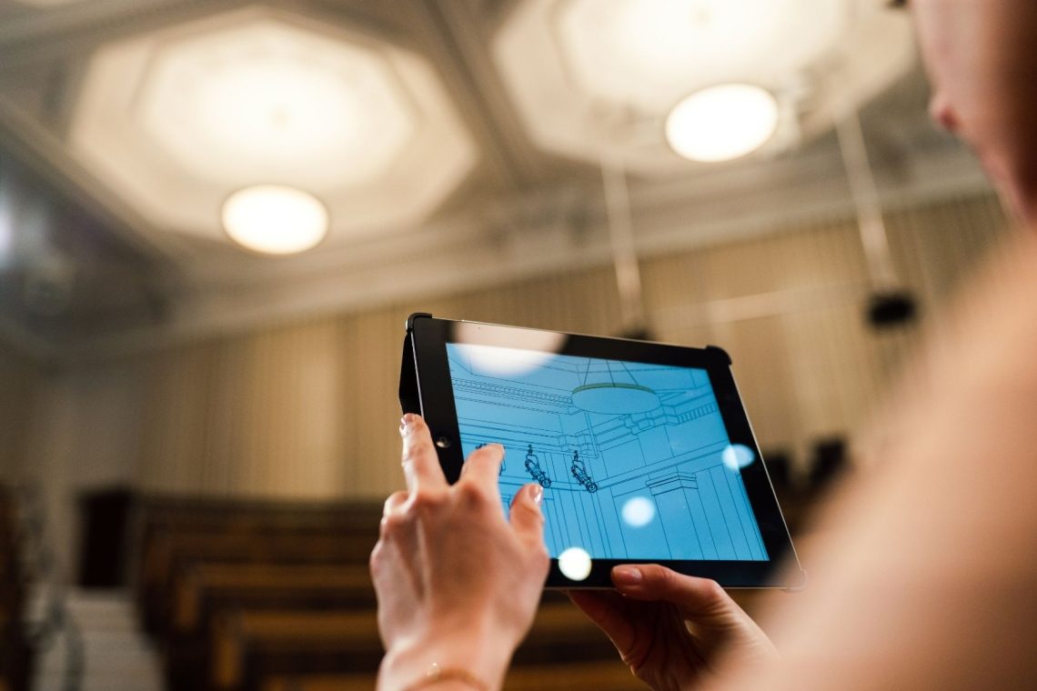 Digitalizacija in umetna inteligenca krepita podjetništvo, a Slovenijo še zadržujejo sistemske ovire