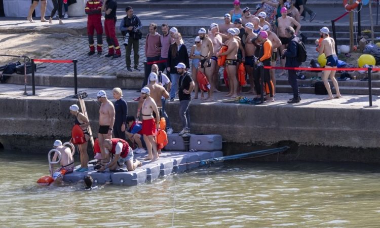 V Parizu se bo poleti mogoče kopati v Seni 