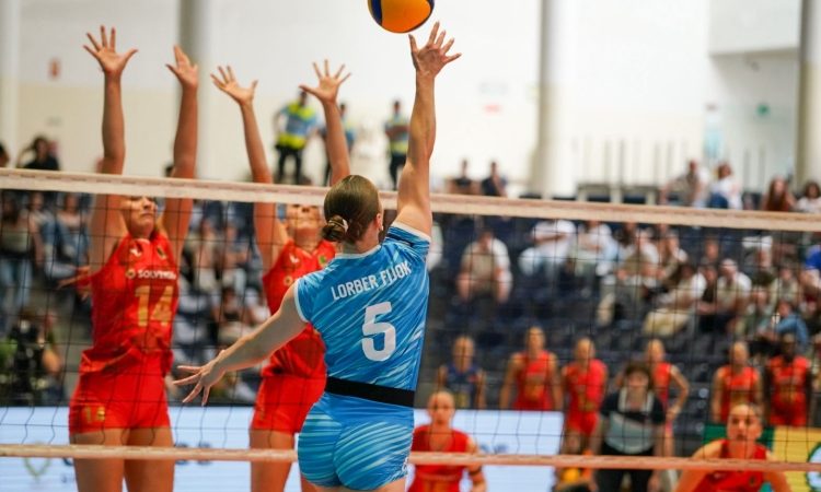 Slovenske odbojkarice v zlati ligi še drugič izgubile 