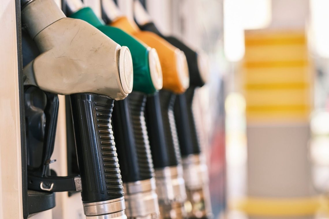 Petrol preklical napovedano enourno zaprtje prodajnih mest