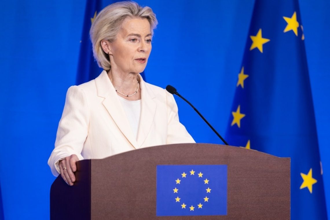 Von der Leyen in Trump sklenila trgovinski dogovor med EU in ZDA