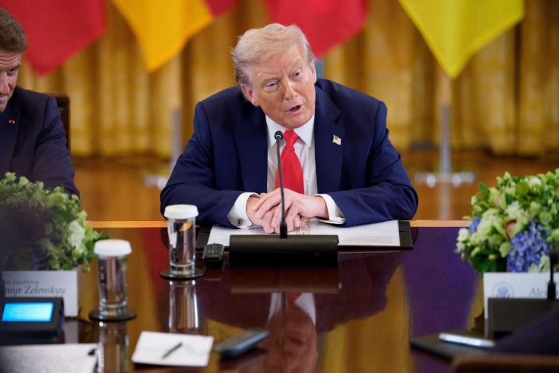 Zelenski napovedal varnostna jamstva Zahoda za Ukrajino, Trump začel priprave na srečanje s Putinom