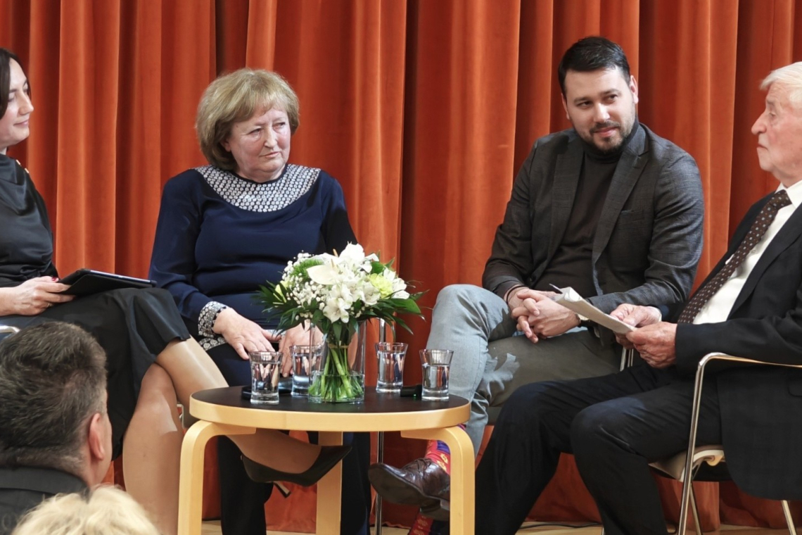 V Grosupljem predstavili jubilejni zbornik ob 30. obletnici občine