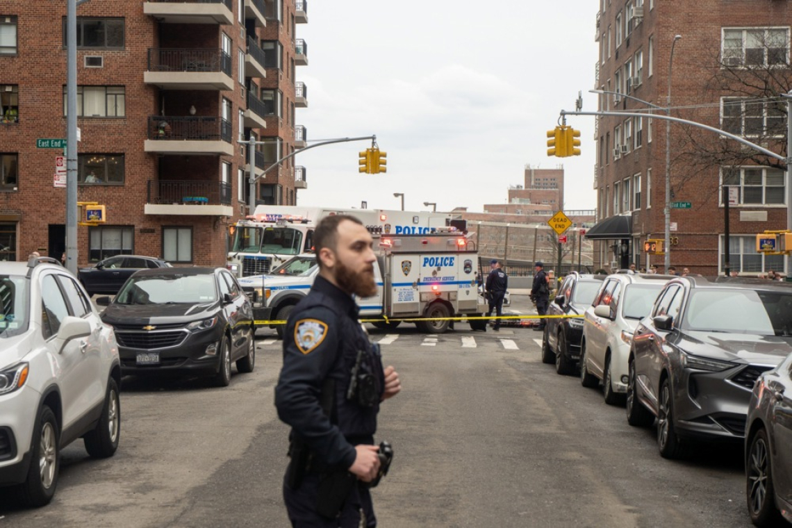 Eksplozivna naprava na protestu pred rezidenco newyorškega župana