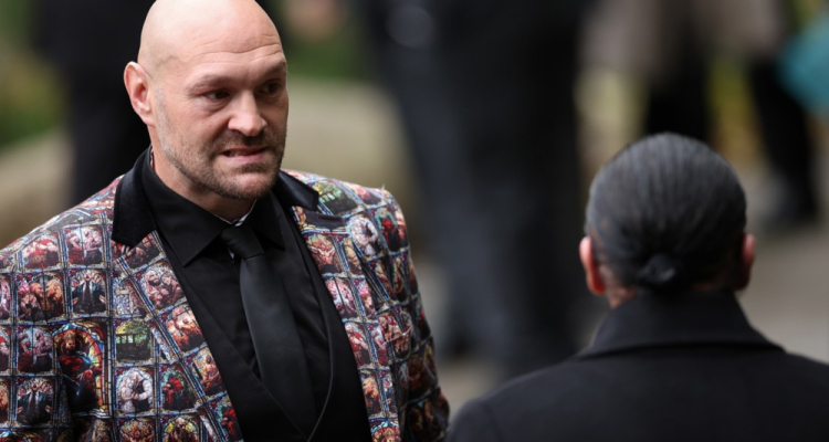 Fury na stadionu Tottenham Hotspur premagal Mahmudova