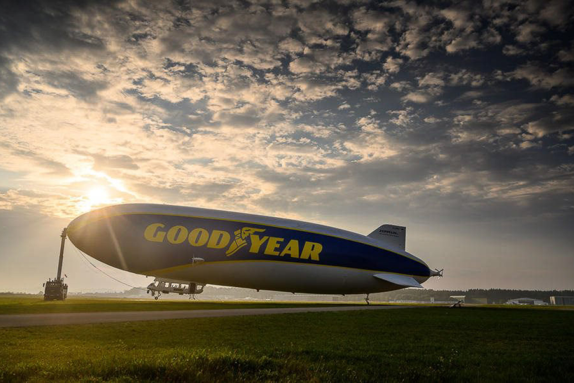 Goodyear Blimp se vrača nad Slovenijo